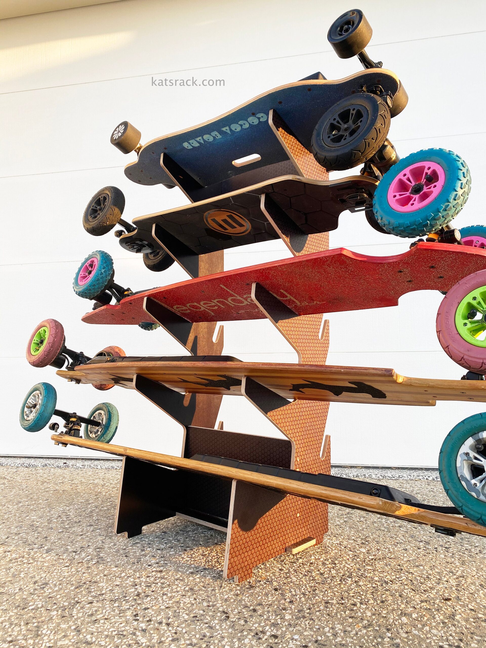 5 board 1.2m Electric Skateboard Rack. Freestanding for Esk8, Wakeboards, Snowboards, Longboards, Mountain Boards, KiteBoard, garage storage